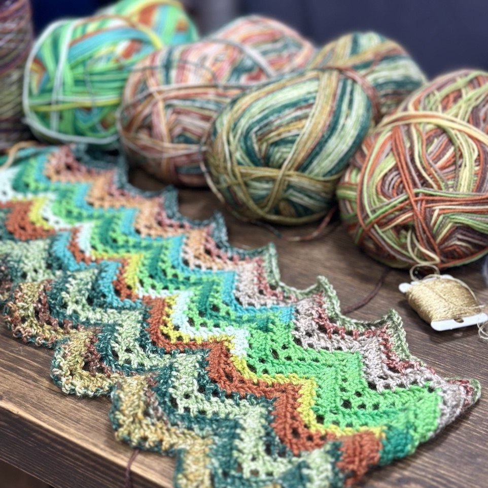 🧣 Шарф зигзагом — вяжем вместе в ТуСофке! 🧣 Шарф зигзагом — вяжем вместе в ТуСофке!